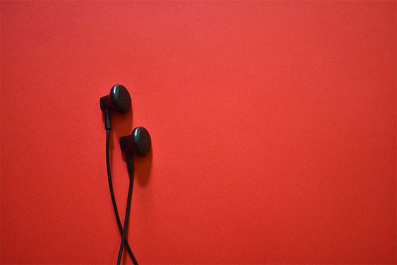 Attention contagion: les vers d’oreille