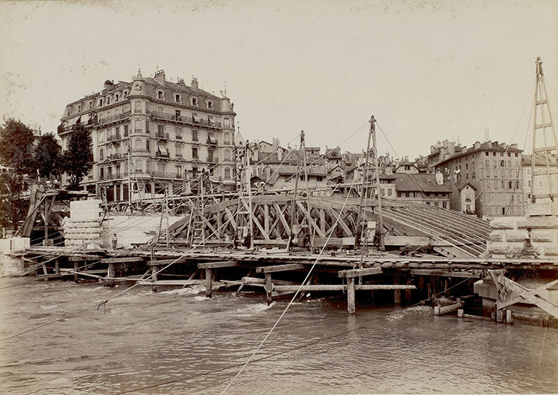 Genève au fil du temps: construction du pont de la Coulouvrenière
