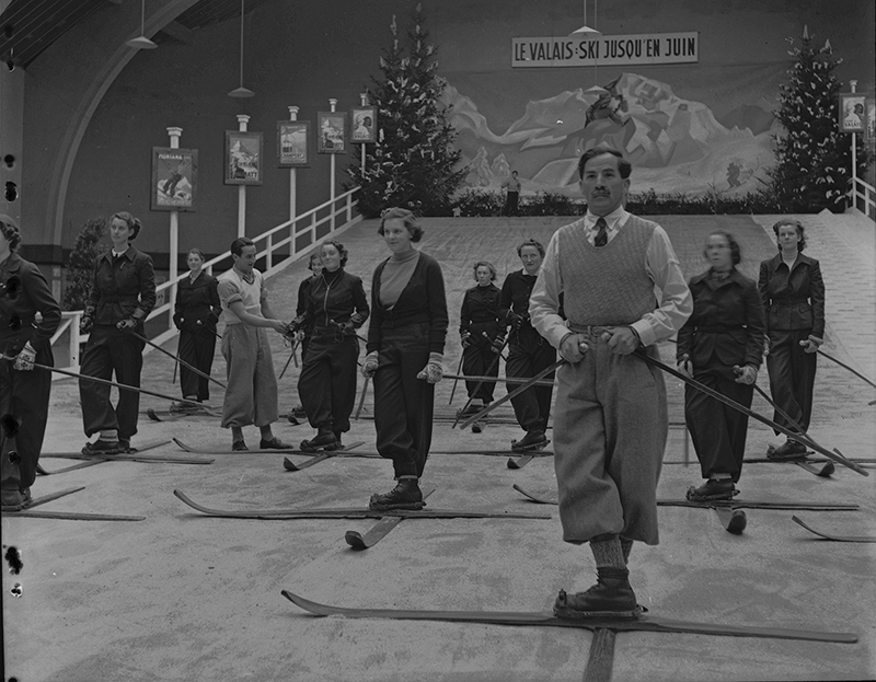 Genève au fil du temps: Piste artificielle de ski
